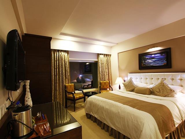 Hotel La Capitol Panaji Exterior foto